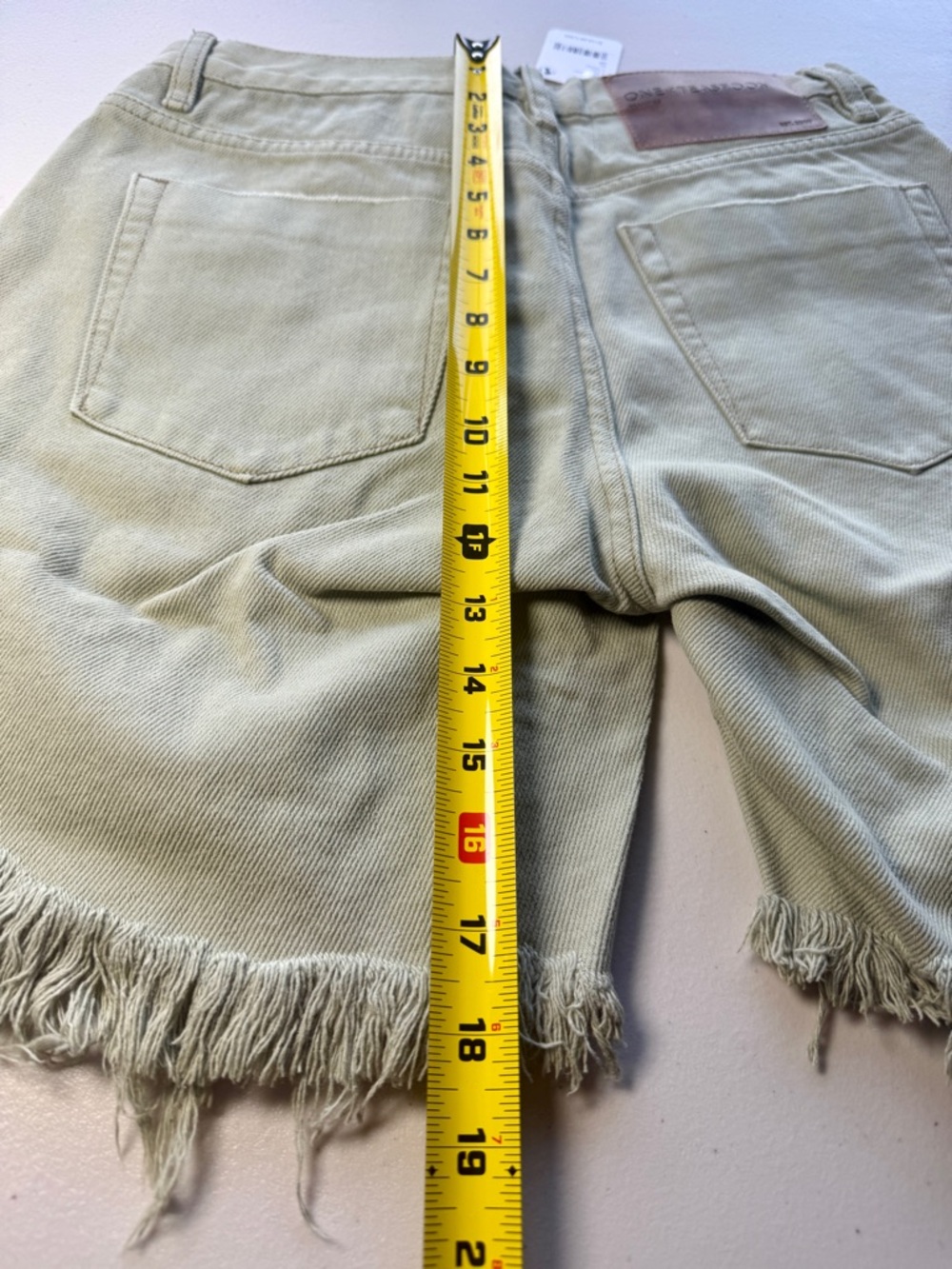 One Teaspoon Frankies Super Khaki Distressed Denim Shorts 26 NWT Jorts - Picture 5 of 10